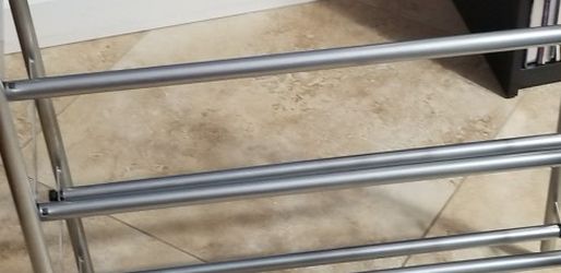 Nickel expandable shoe rack