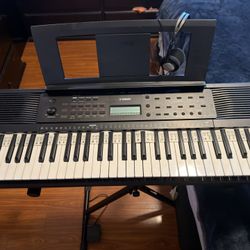 Yamaha Piano