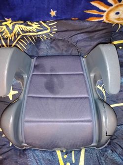 COSCO  BACK- LESS BOOSTER CAR SEAT