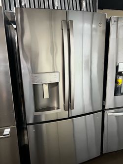 OPEN BOX GE FRENCH STYLE REFRIGERATOR STAINLESS STEEL
