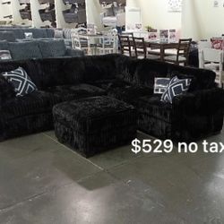 Stylish Black Sectional Sofa With Ottoman Brand New
