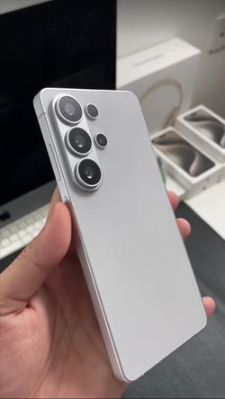 New Samsung Galaxy S26 Ultra 256gb  Unlocked, FREE Smartwach/ Headphones. Pay $1 Today Rest in payments. NO CREDIT NEEDED FINANCING