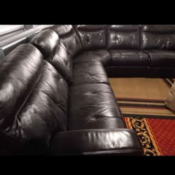 SECTIONAL GENUINE LEATHER RECLINER ELECTRIC BLACK COLOR .. DELIVERY SERVICE AVAILABLE 💥✅🚛