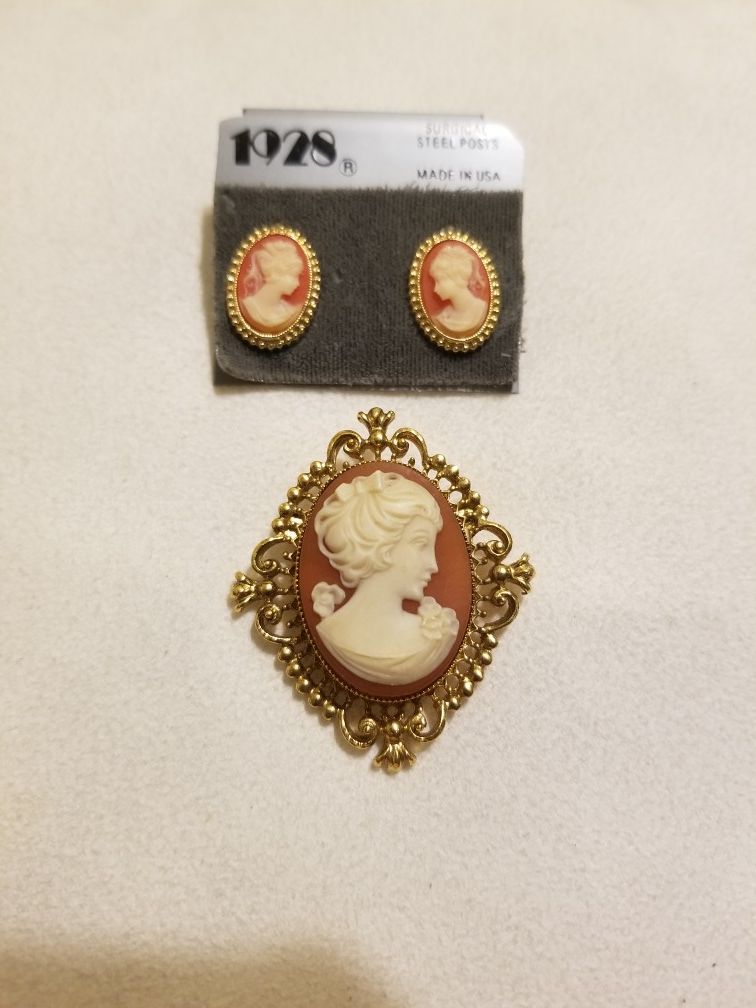 Vintage Cameo earrings and brooch