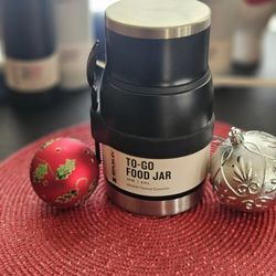 Stanley "The Adventure" To-Go Food Jar 24oz.