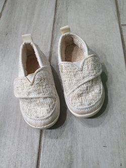 Toms