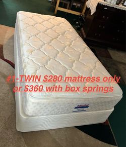 ⁉️⁉️$$280-$380--Twin mattresses and box springs (5 available) Metal frames are sold separately. ——(USED NOT NEW) for seriously interested people only-
