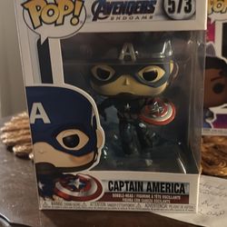 Captain America 573 Funko Pop