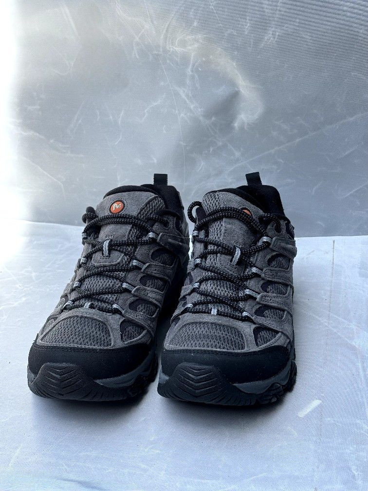 New Merrell Men's Moab 3 Waterproof Hiking Shoes size 10