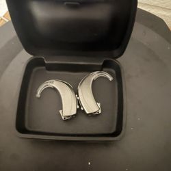 Hearing Aids Starkey Brand New