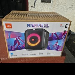 JBL Partybox Encore Essential Speaker 