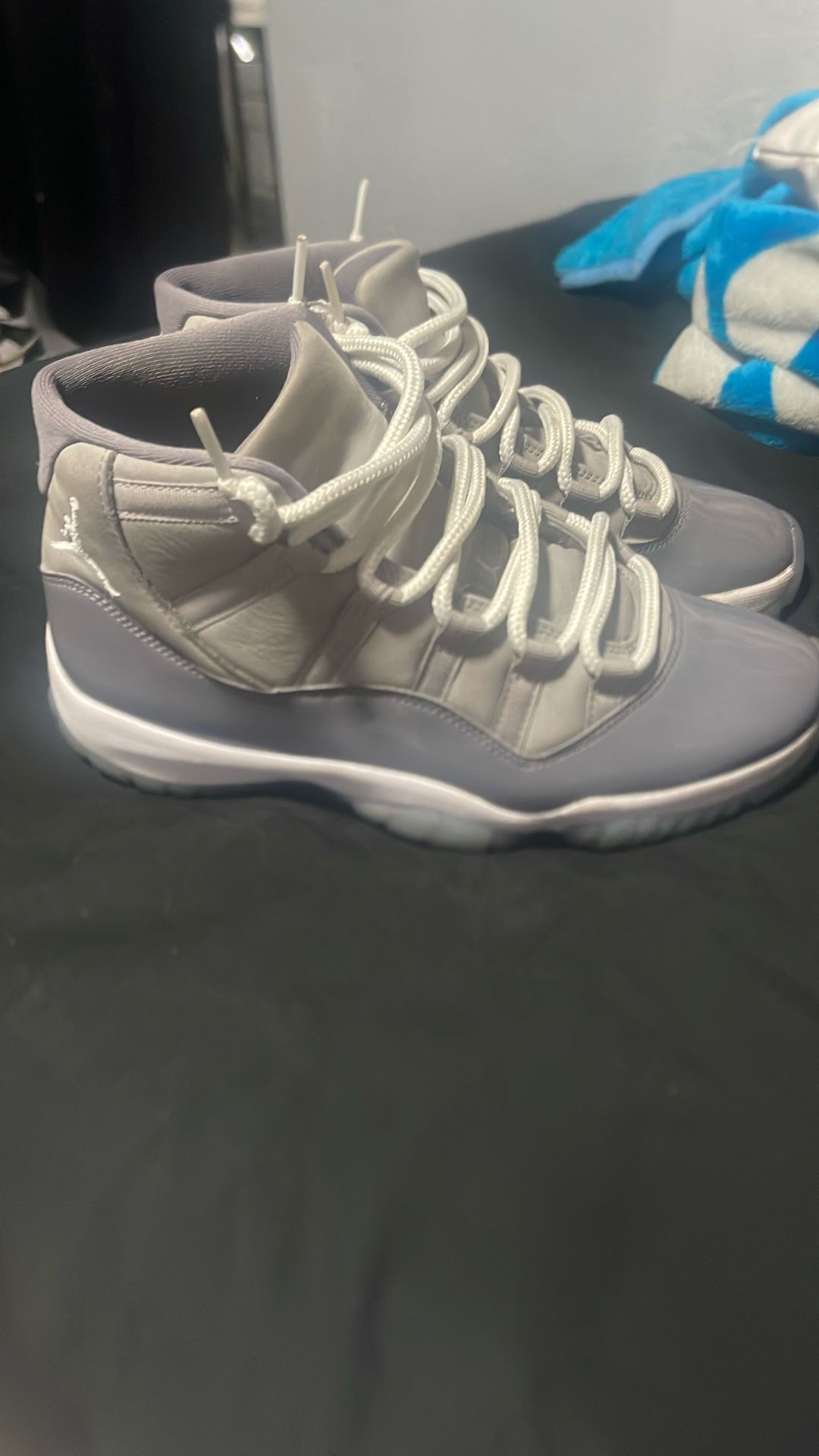Jordan 11 Grey, Jordan Jumpman Two Trey