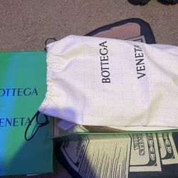 Bottega Orbit White/Silver BRAND NEW FOR SALE