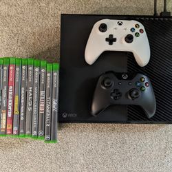 Xbox One 1TB Bundle - 12 Games, 2 Controllers - Clean & Ready to Play