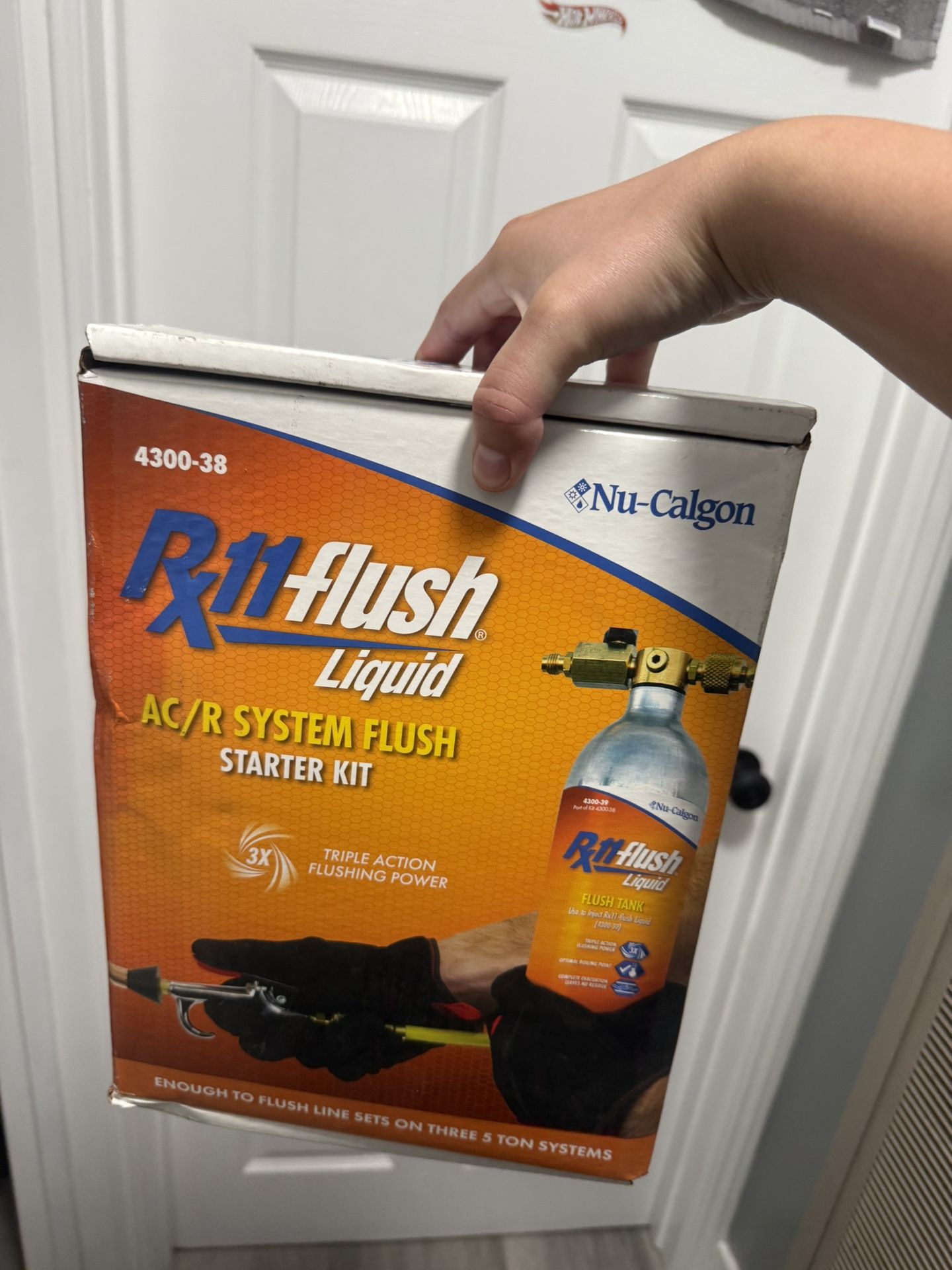 Flush liquid system starter kit
