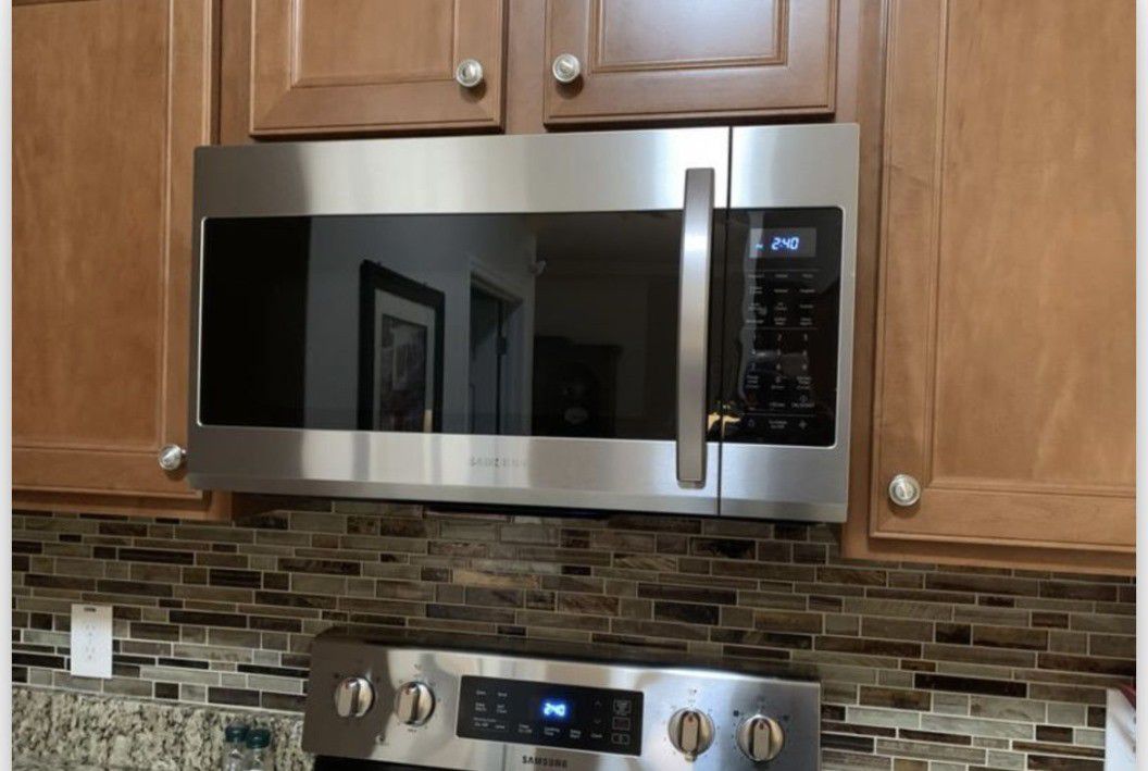 STAINLESS STEEL SAMSUNG MICROWAVE OVER THE RANGE