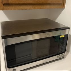 General Electric Microwave 