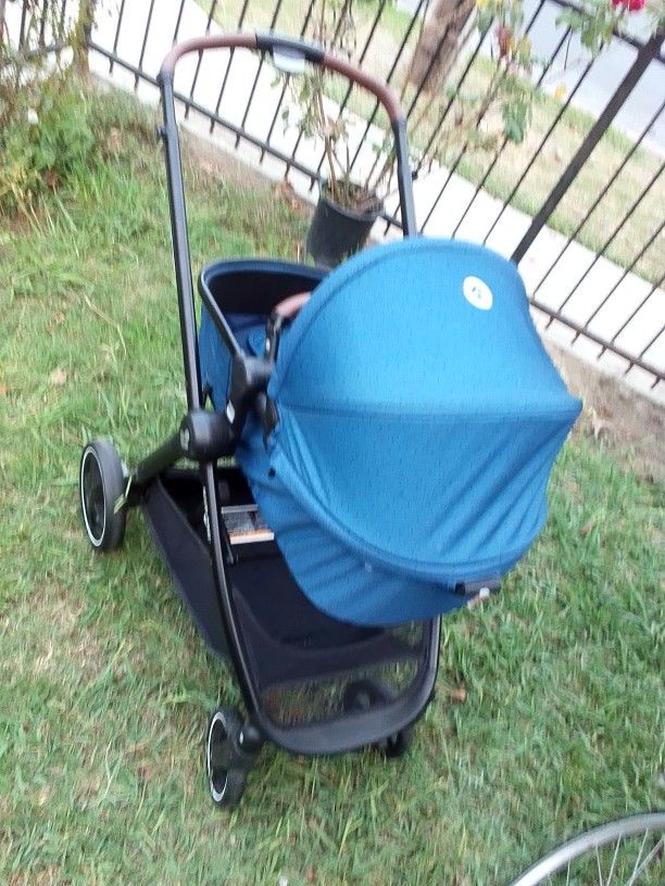 Baby  Stroller And Car Seat