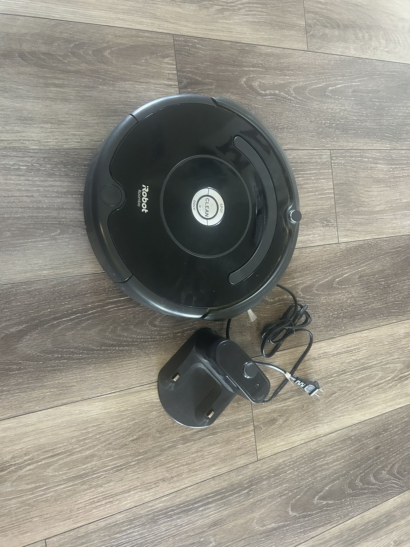 iRobot Roomba, 600 series.