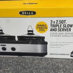 Triple slow cooker and Server