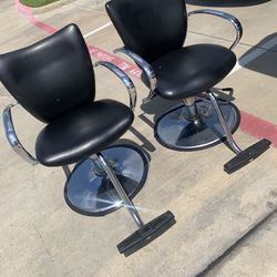  2 Styling Salon/Barber Chairs! $100 Each Spring, TX