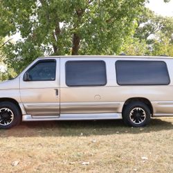 2001 Ford E-250