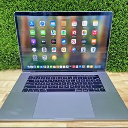 MacBook Pro 15” 2020