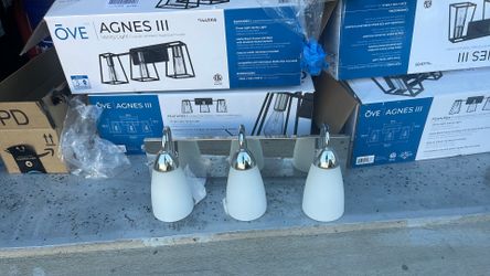 Vanity lights
