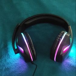Computer Headphone, Wired Headphone, Over-Ear Headphone with Microphone, Volume Adjustment with Cable, Suitable for Daily, Study, and Business