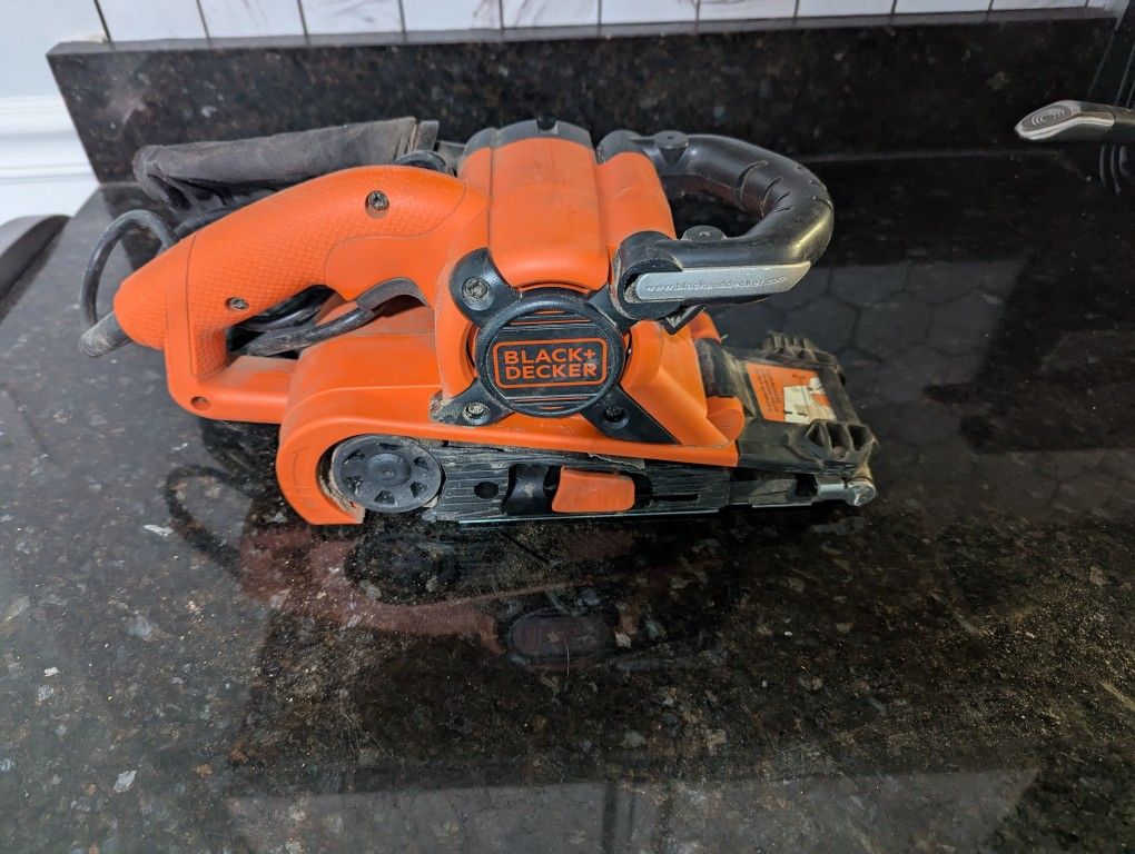 Belt Sander W Dust Bag