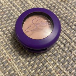 MAC Selena eyeshadow 