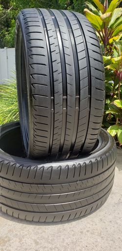 255/35/19 BRIDGESTONE 97% TREAD