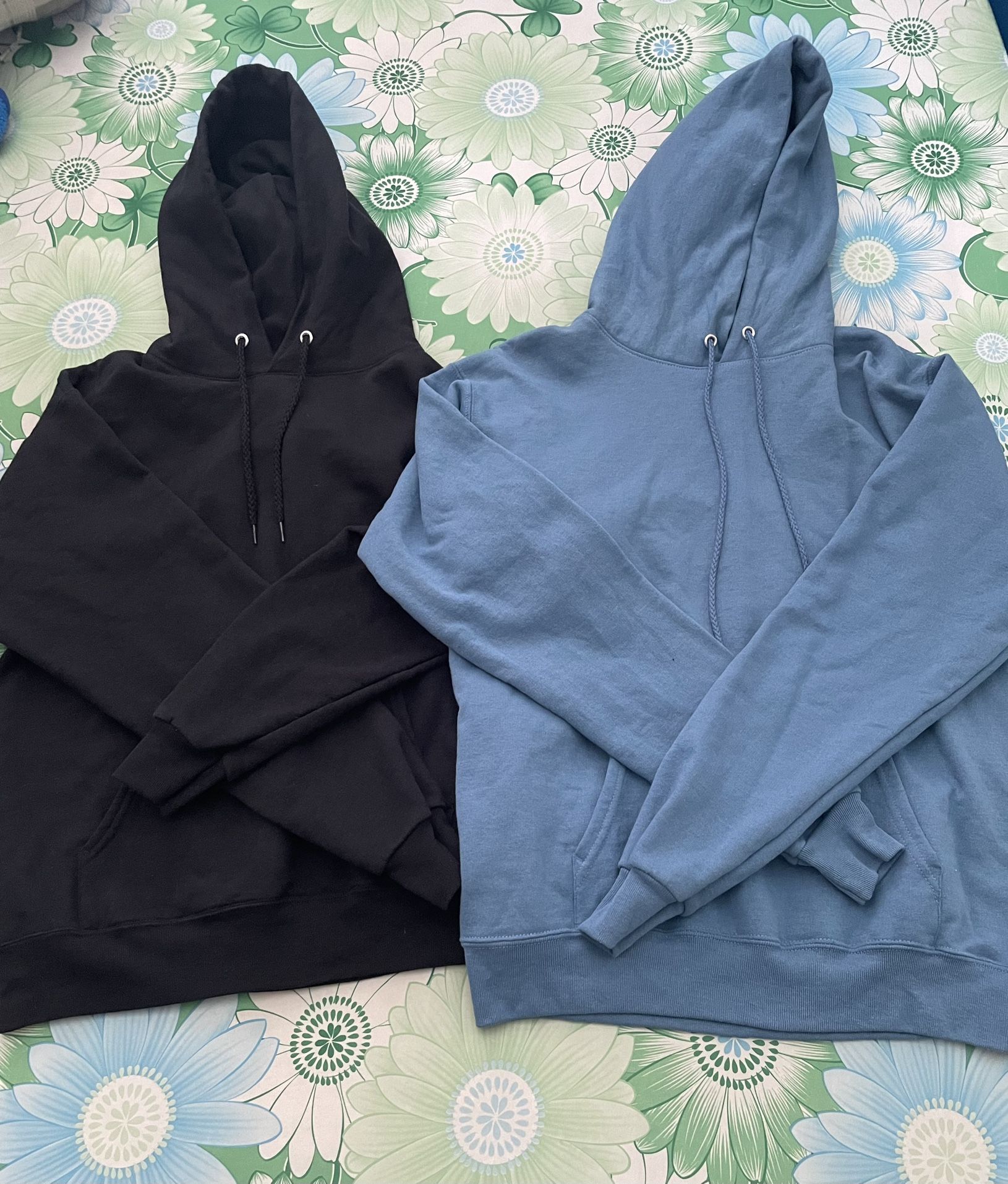 Hanes Fleece Hoodie Size Small