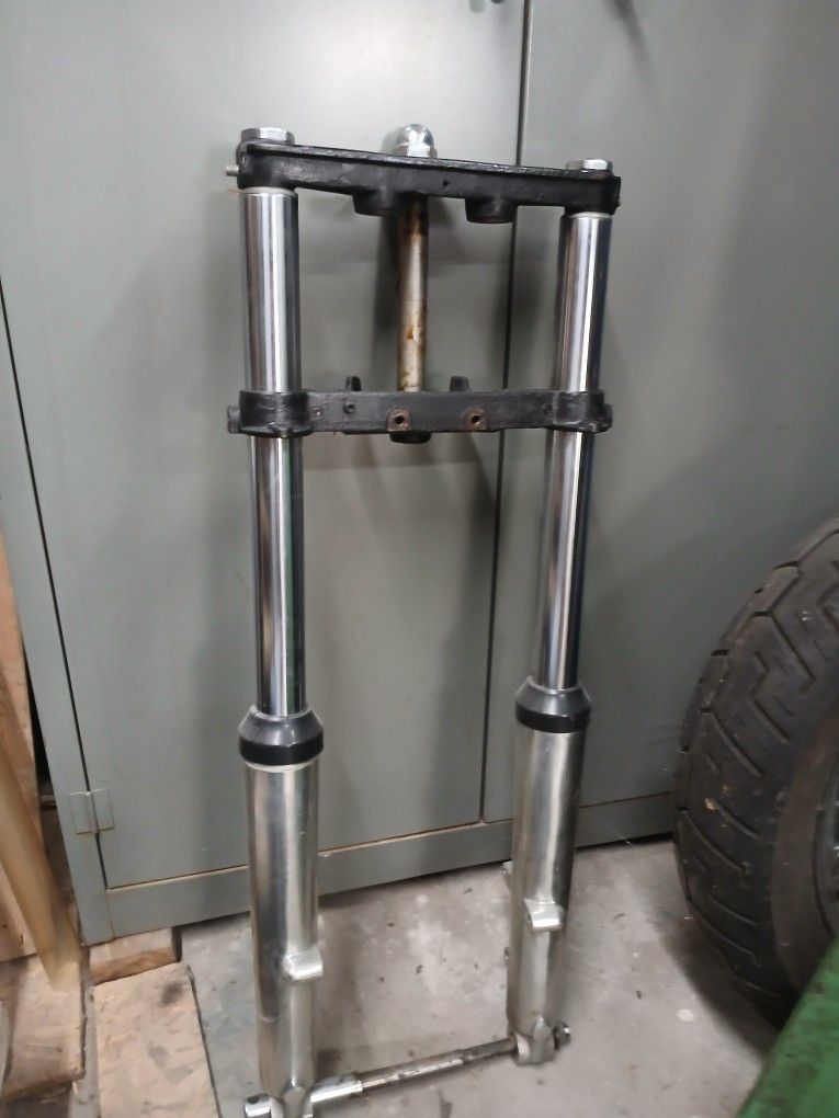 Harley Hydra-Glide Wide Glide Drum Front End