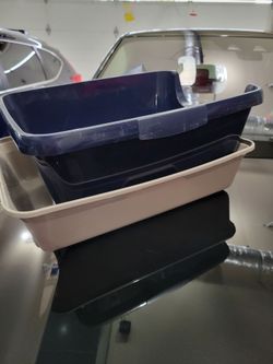 Plastic Cat Litter Boxes Set of 2