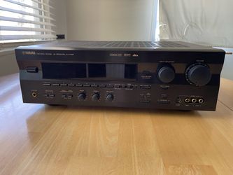 Yamaha Receiver R-V1105