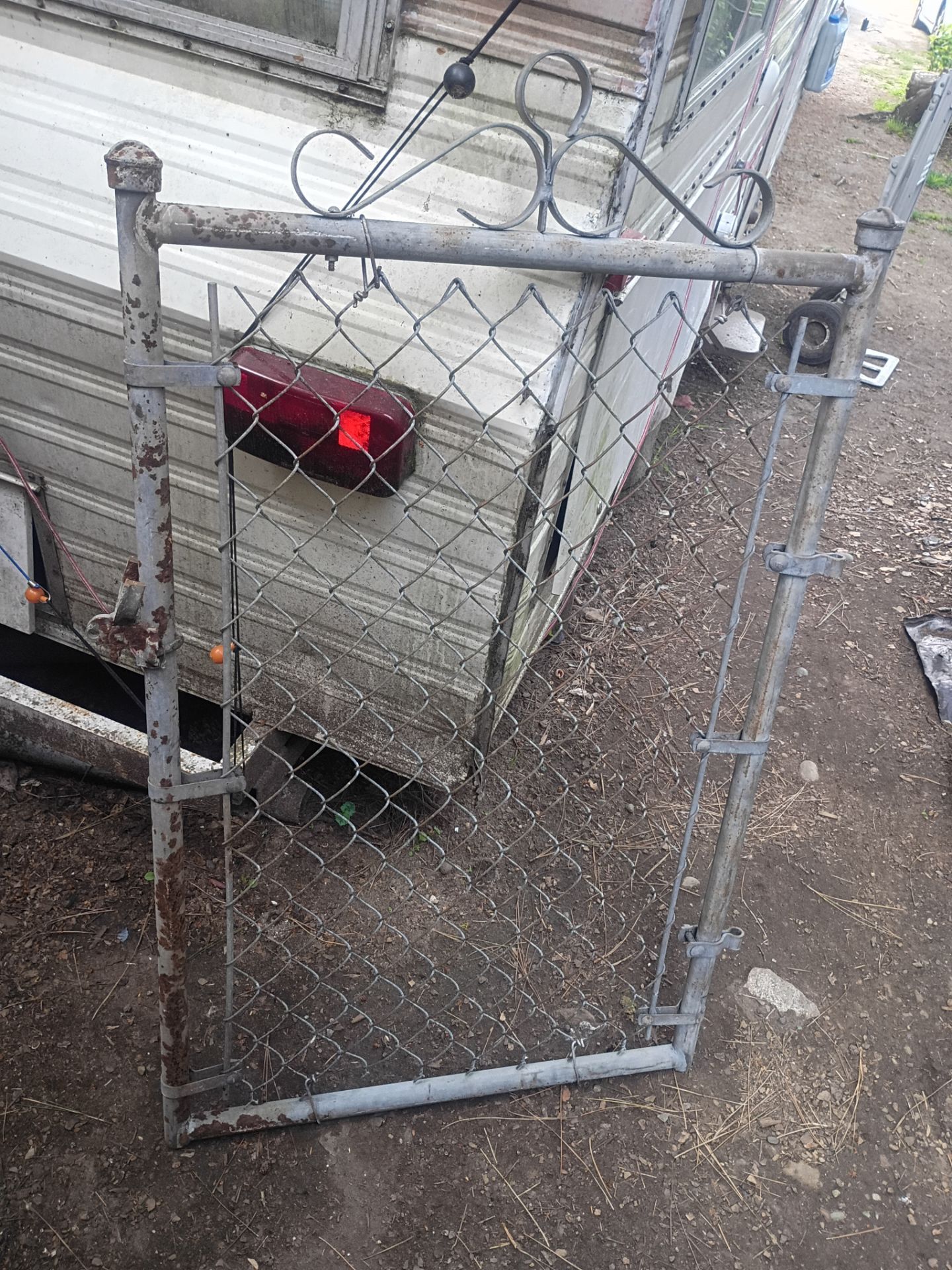 Gate Chain link Fencing