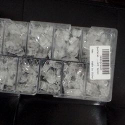 Gel Nails  Brand New Still In Wrapper. From Professional Art Supply All The Nessaries To Do Nails 