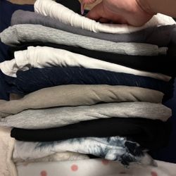 Women’s Shirt Lot. 11 Pieces —Sizes XL-2X
