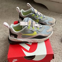 Nike Air Max Size 9