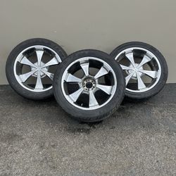 HELO WHEELS / 3 CHROME RIM P305 /. 45 R 22.  113 H  