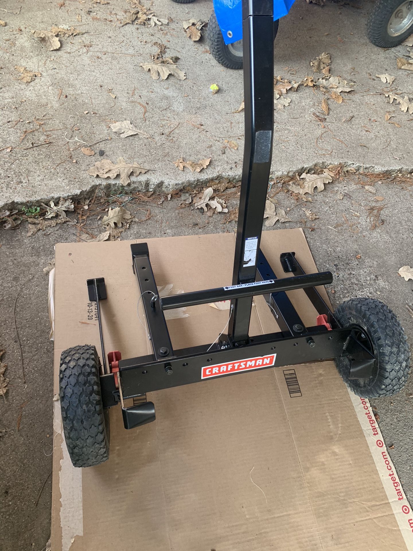 Mower Lift (zero turn, riding mower)
