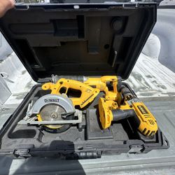 DEWALT Tool Kit
