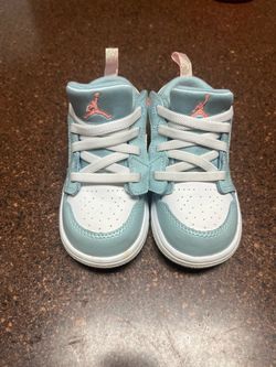 Jordan 1 Low Alt SE Toddler Girls' Shoe