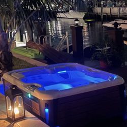 New  And Used Hot Tubs 