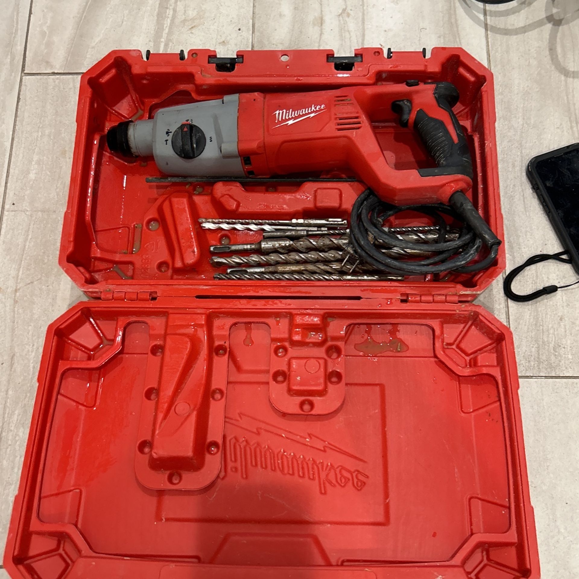 Milwaukee Sds Plus Rotary Hammer 