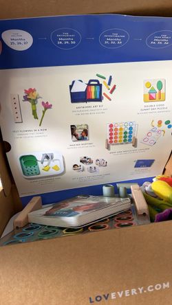 Lovevery "The Helper" Play Kit