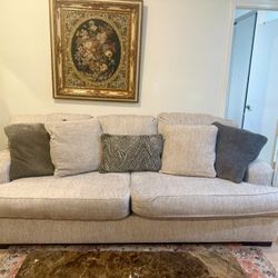 Beige 3-Seater Sofa in Great Condition