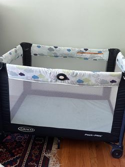 Play pen for babies never used