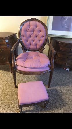 Antique chair very nice wood